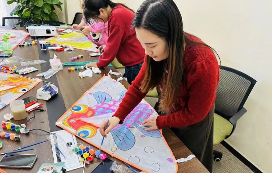 AG真人服务公司为女性员工送上国际妇女节特别惊喜